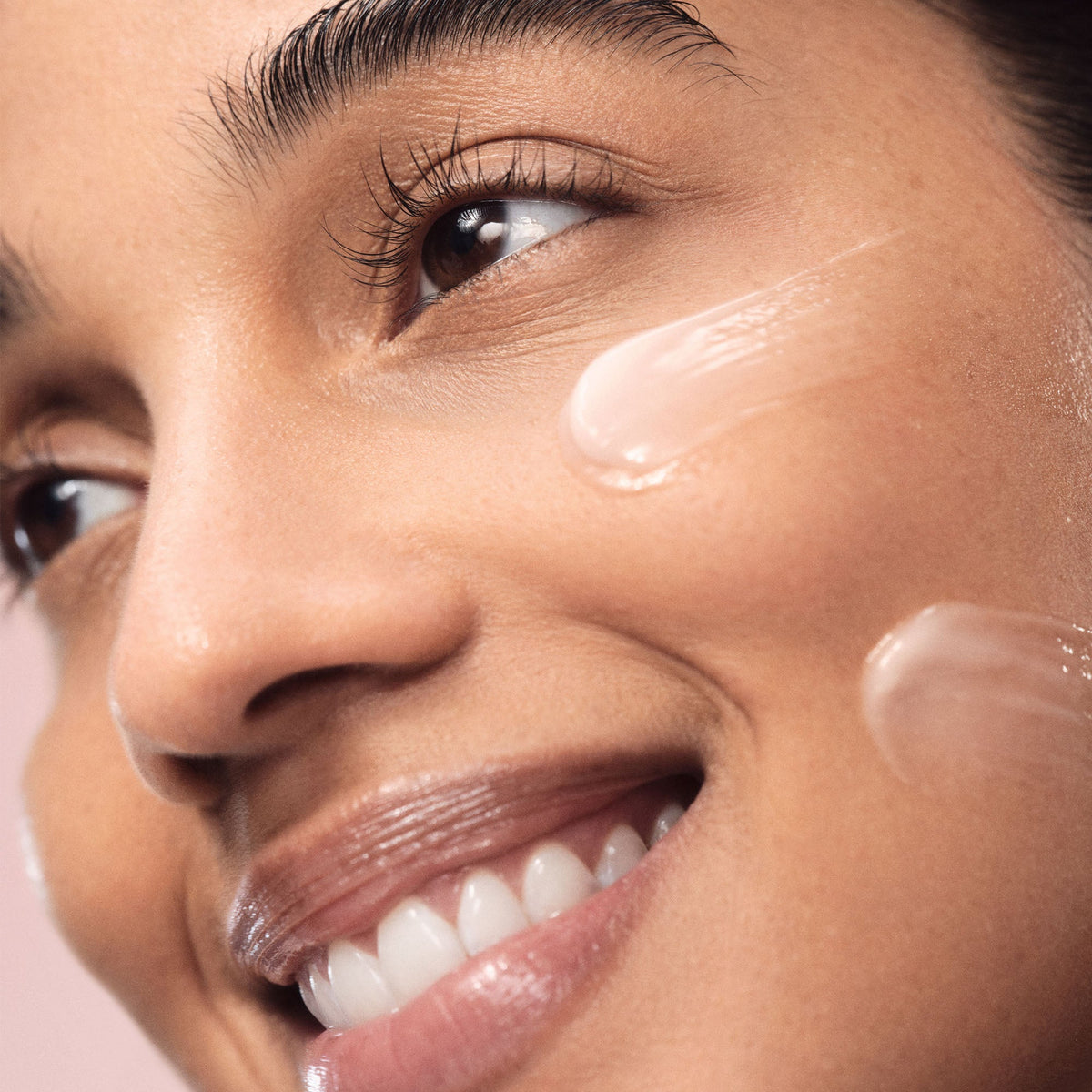 cloud-dew-gel-cream-moisturizer-f0 2026-Cloud-Dew-2.jpg