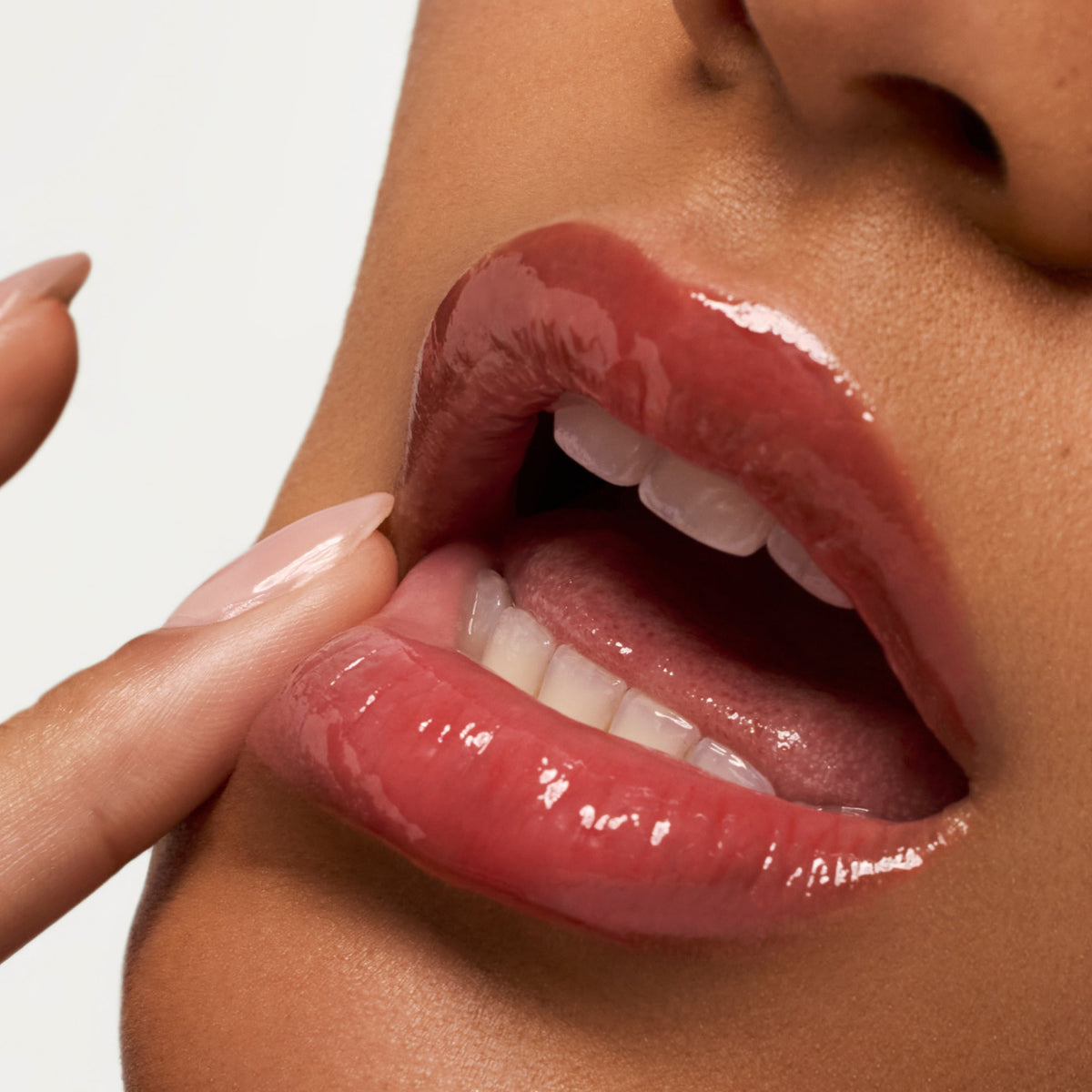 lip-butter-balm-poppy-z7 PDP_LBB-Poppy-2.jpg