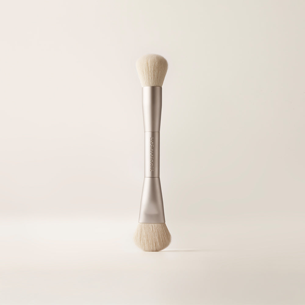 the-blush-brush-m0 the-blush-brush.jpg